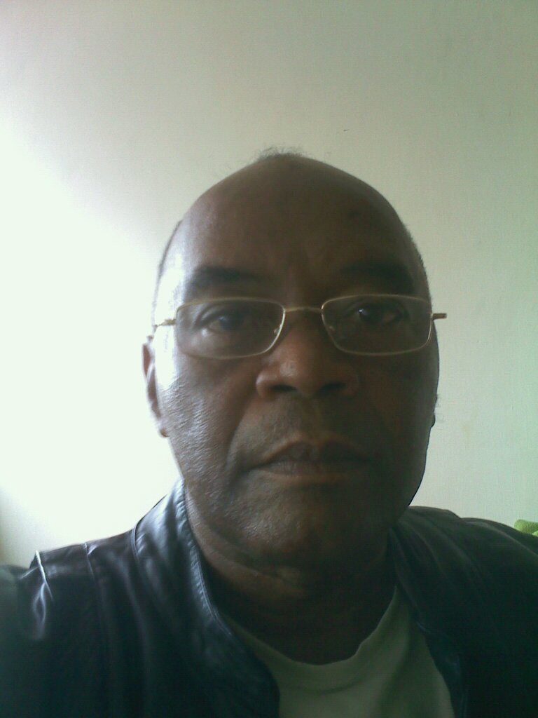 Franmad33Madera's profile picture. Economísta egresado UCV exanalista financieroBCV profesor universitario,exdirector comision energia y minas congresonacional revolucionario chavista y Curiepero