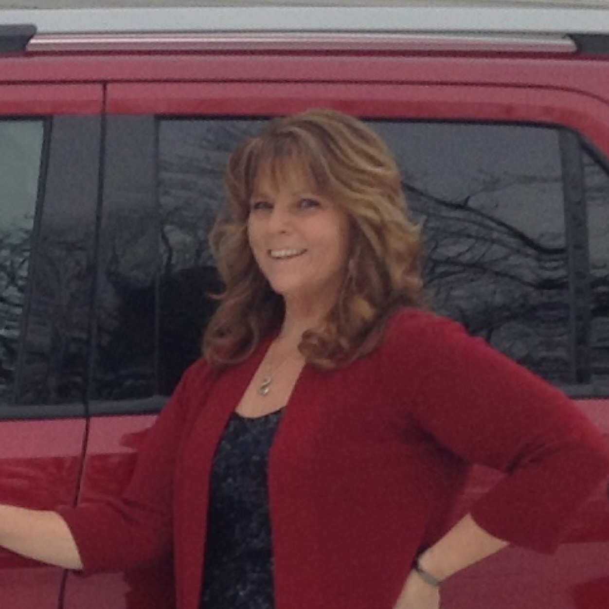 rhondarayl's profile picture. 