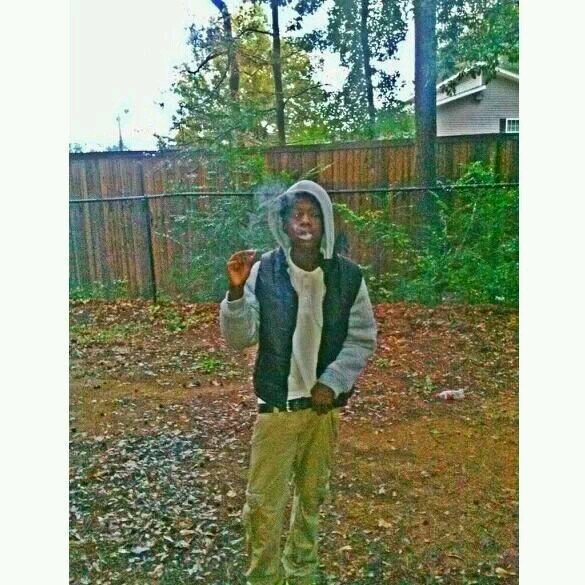 #RIPCODY MoneyBandit _ I'm chasing dreams  these niggas walking behind ✨wishes  . Im SomeWhere the  at ❗❗