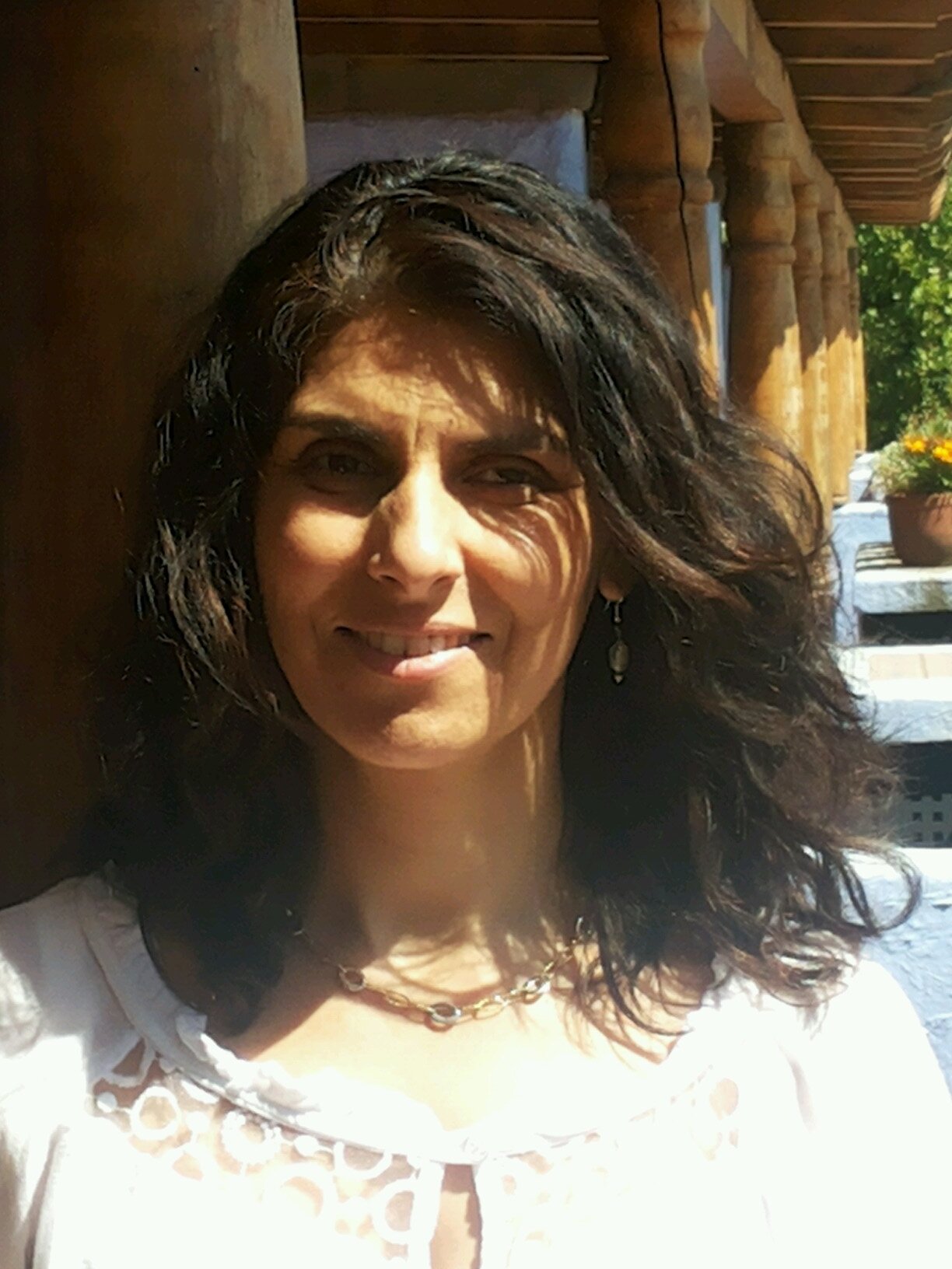 Periodista, coordinadora de título grado Periodismo UDD, yoguini.