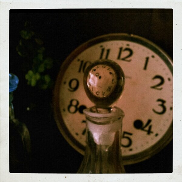 仕事は書店員です♪時々古道具屋の旦那さんAntique Cocoaのお手伝いをしてます^^ イベントの時はあっちこっちに出没してます☆レトロ&アンティーク物をいつもリサーチ中!