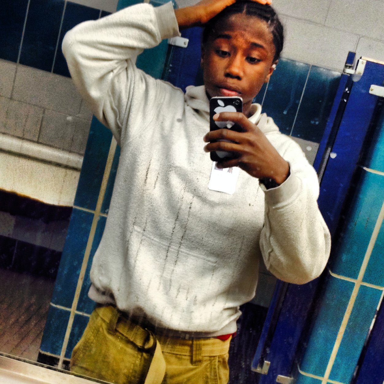 U follow me an i will definitely follow u bac