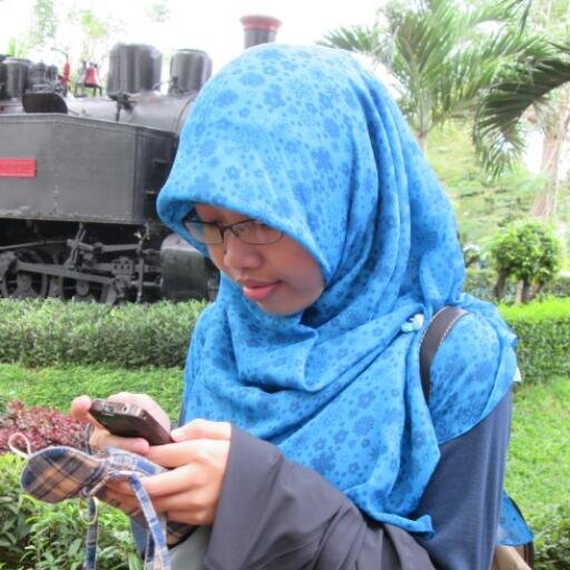 eprilyaa's profile picture. This is me. Want to be a better person to all my beloved peoples.