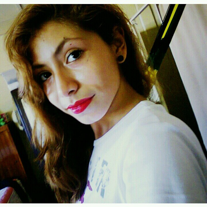 DinaGaldamez88's profile picture. instagram: diana_galdamez