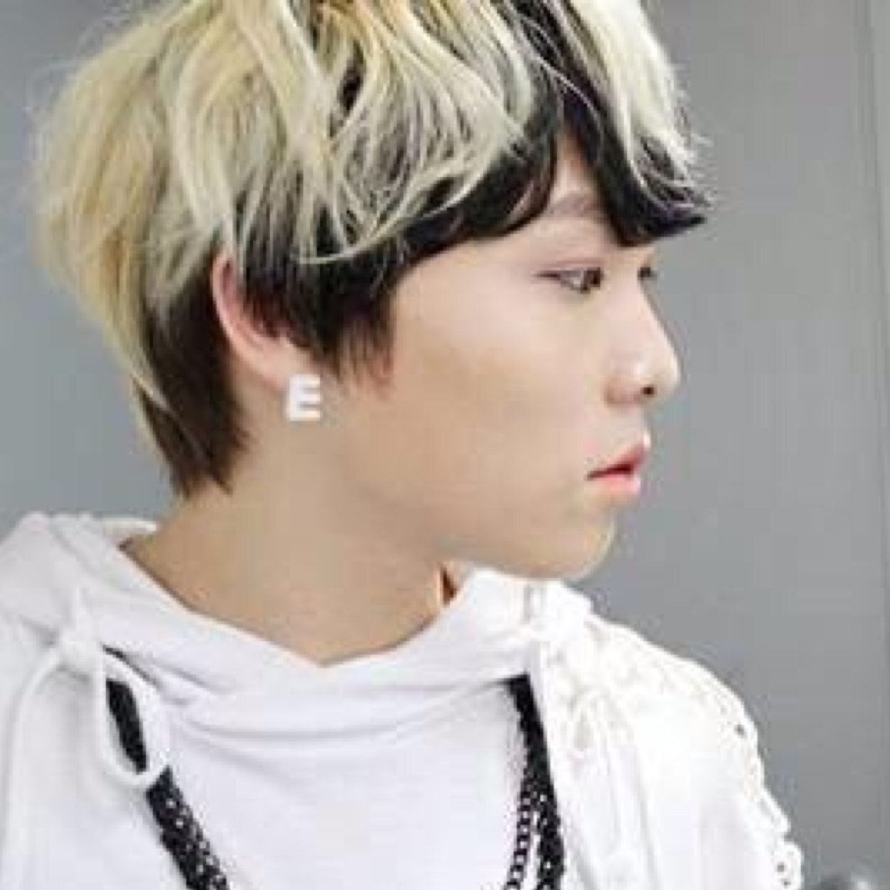 AlphaBAT_y Profile Picture