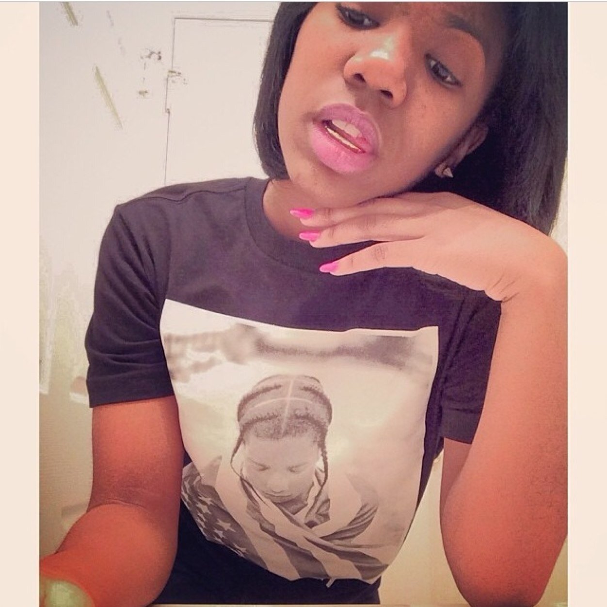 PrettyGirl29_'s profile picture. Follow me @lgw2999 
#OLDTWITTER