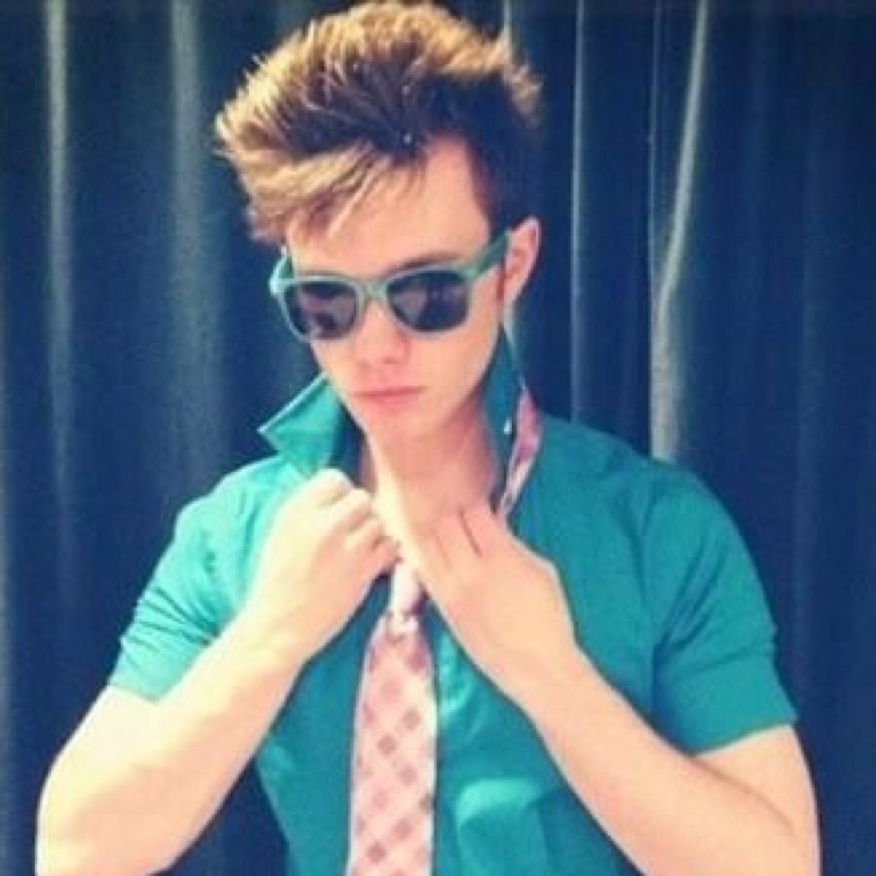 Kurt_EHummel_NY's profile picture. Bitch stole my pillow. Im too fabulous for you. You're about as average as a pillow.
