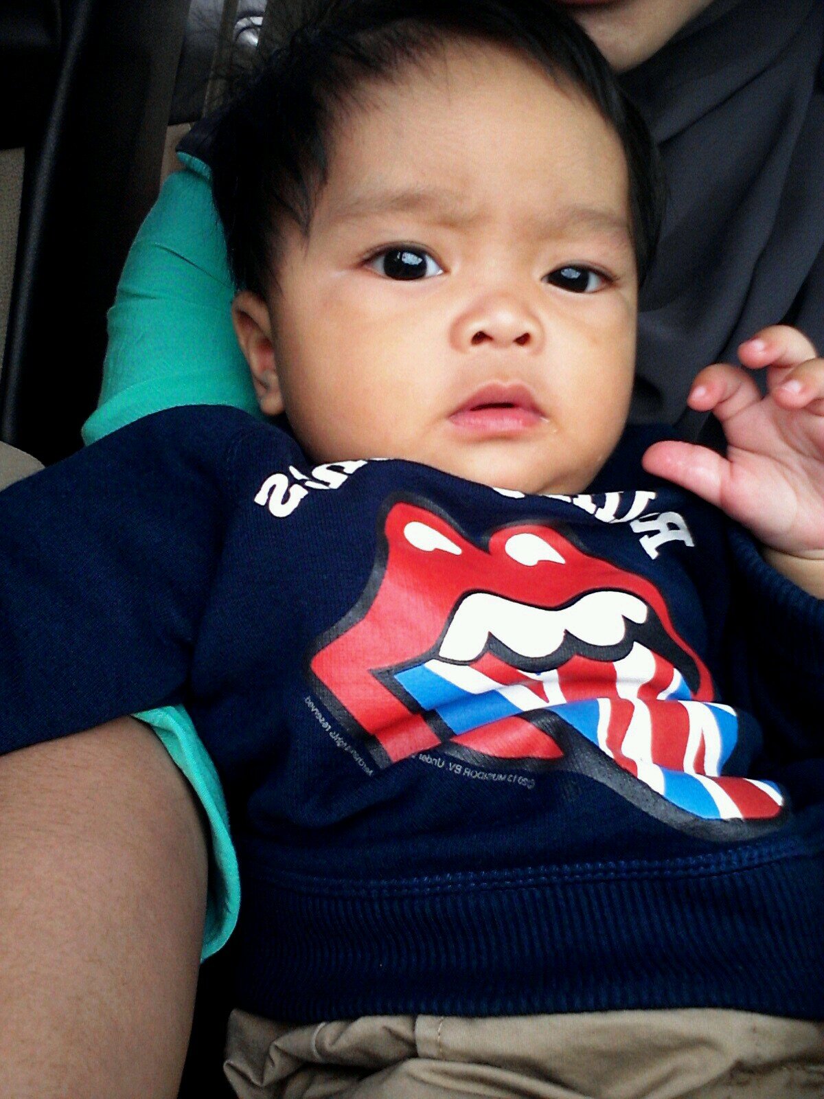 diyanasalim's profile picture. Mother of three kids 💝