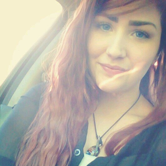 amanda; 32. mommy to 2.
nature loving. homeschooling. dance moming. non judgemental. baking. adventuring. camping.