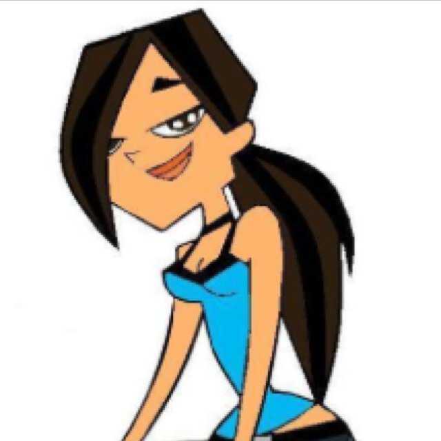 Hi there! Im Emma! I play the piano and i am 18 years old! Im here to compete on this seasons TDT! #RP #TD #single