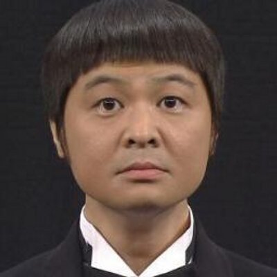 芸人マガジン 博多華丸クゥー 川平慈英サッカー実況風にゾンビ映画予告 お笑いナタリー Http T Co N7wmfsxmx3
