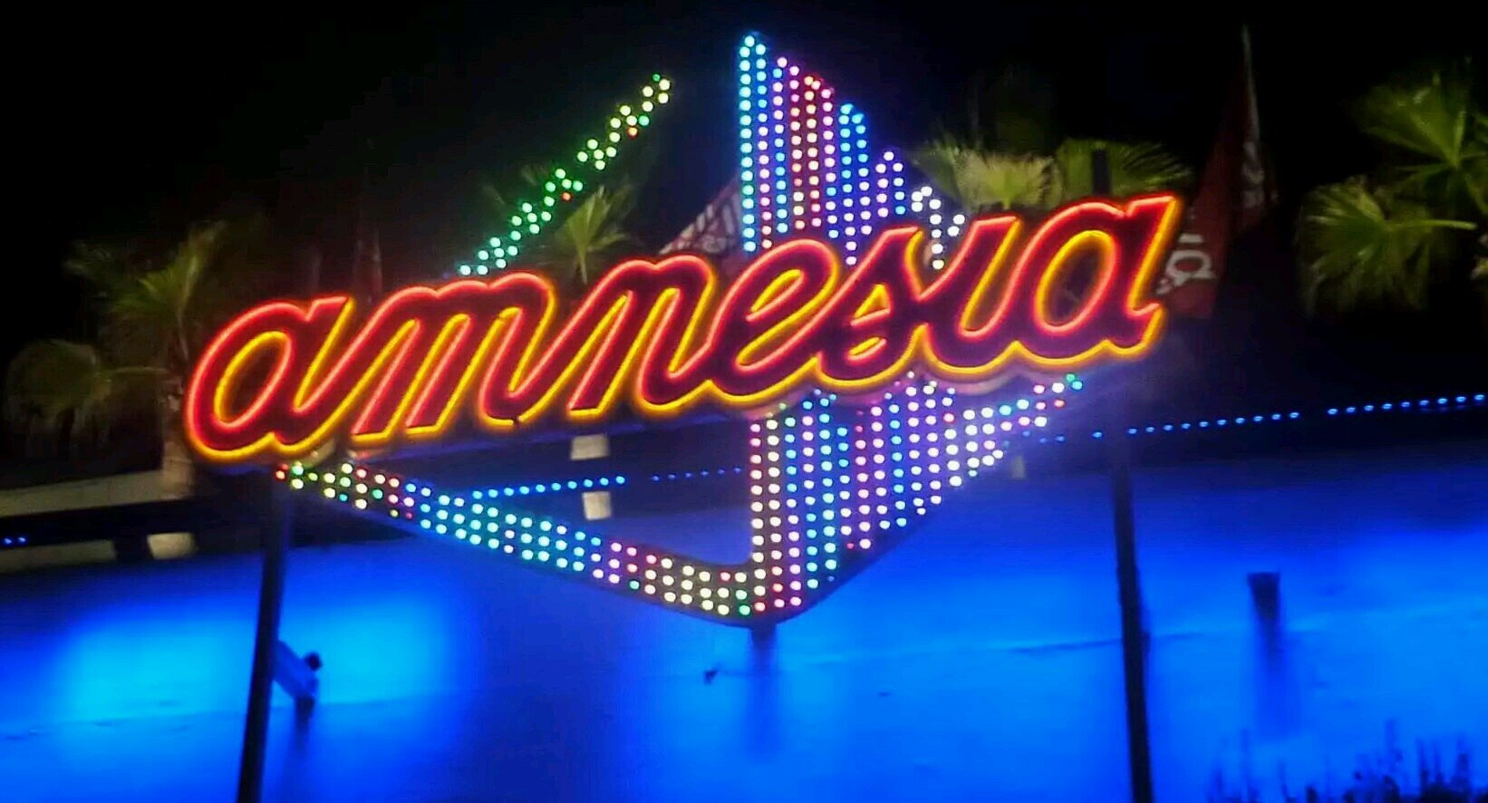 Ya era hora. Se viene lo mejor en Bar Restaurat - Disco. Próximamente daremos mas detalles.