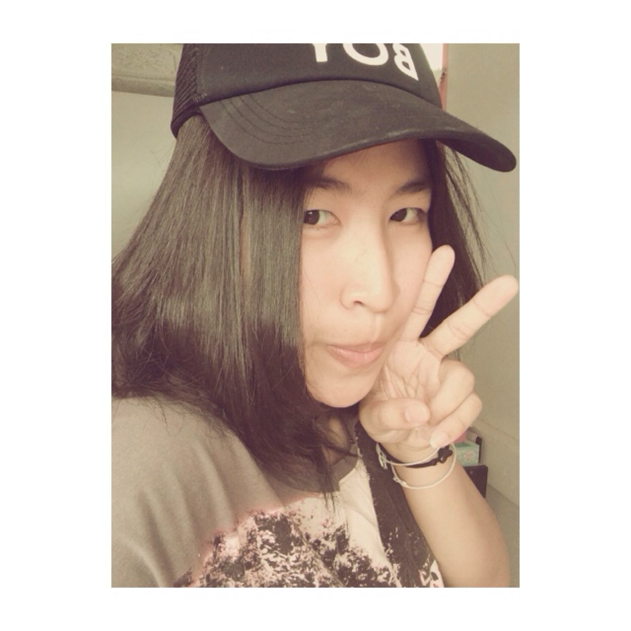 You can call me Keawkeawkeaww ;) Nice to meet you nakaaaa ♥ ;)
Line : keawvi