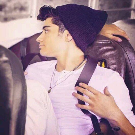 viky_velez's profile picture. One Direction me enseño que todo se puede lograr juntos.~