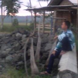 jika kau mau menjadi yang terbaik maka kamu harus mengalahkan yang terbaik pula.