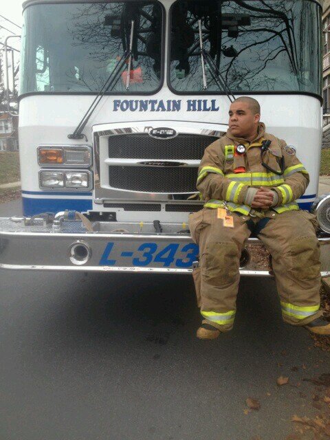 GetDamaged's profile picture. I'm a fuckin firefighter... Am I my brothers keeper...psalm 8 #Padussy