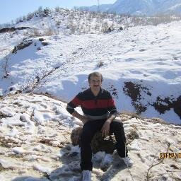 azadsamadd's profile picture. 