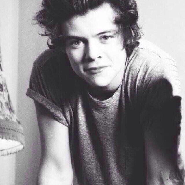 saved acc aha (I just gave you a free follow ayee) @narrysmiIe
