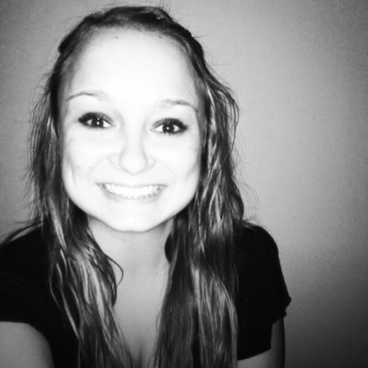 ChelseaRaeChaos's profile picture. 