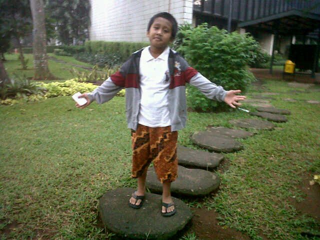 satriaadhi8's profile picture. 