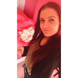 insta: rowenx_
