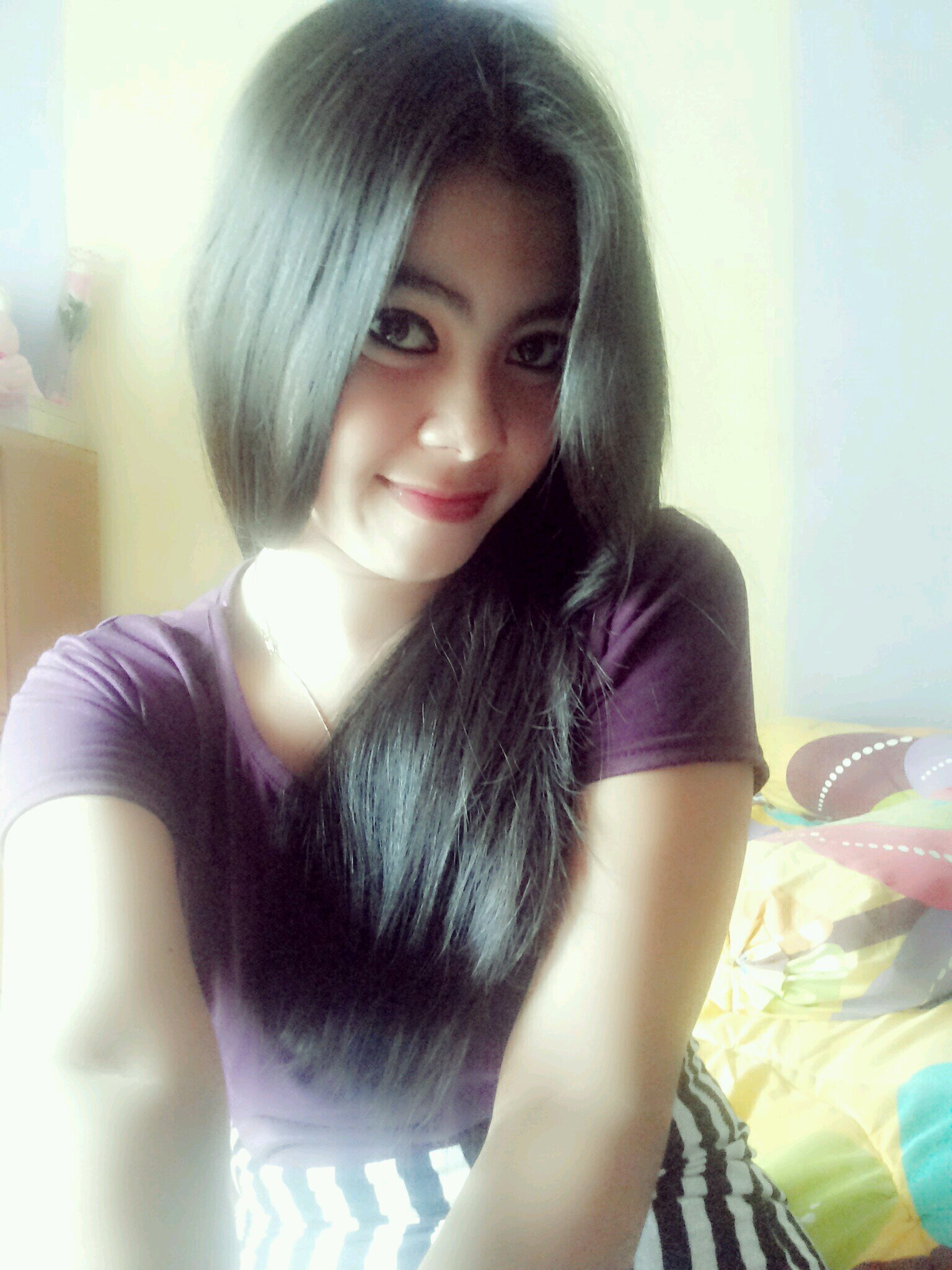 dara_rosalina's profile picture. Kluargaku hidup ku ♥