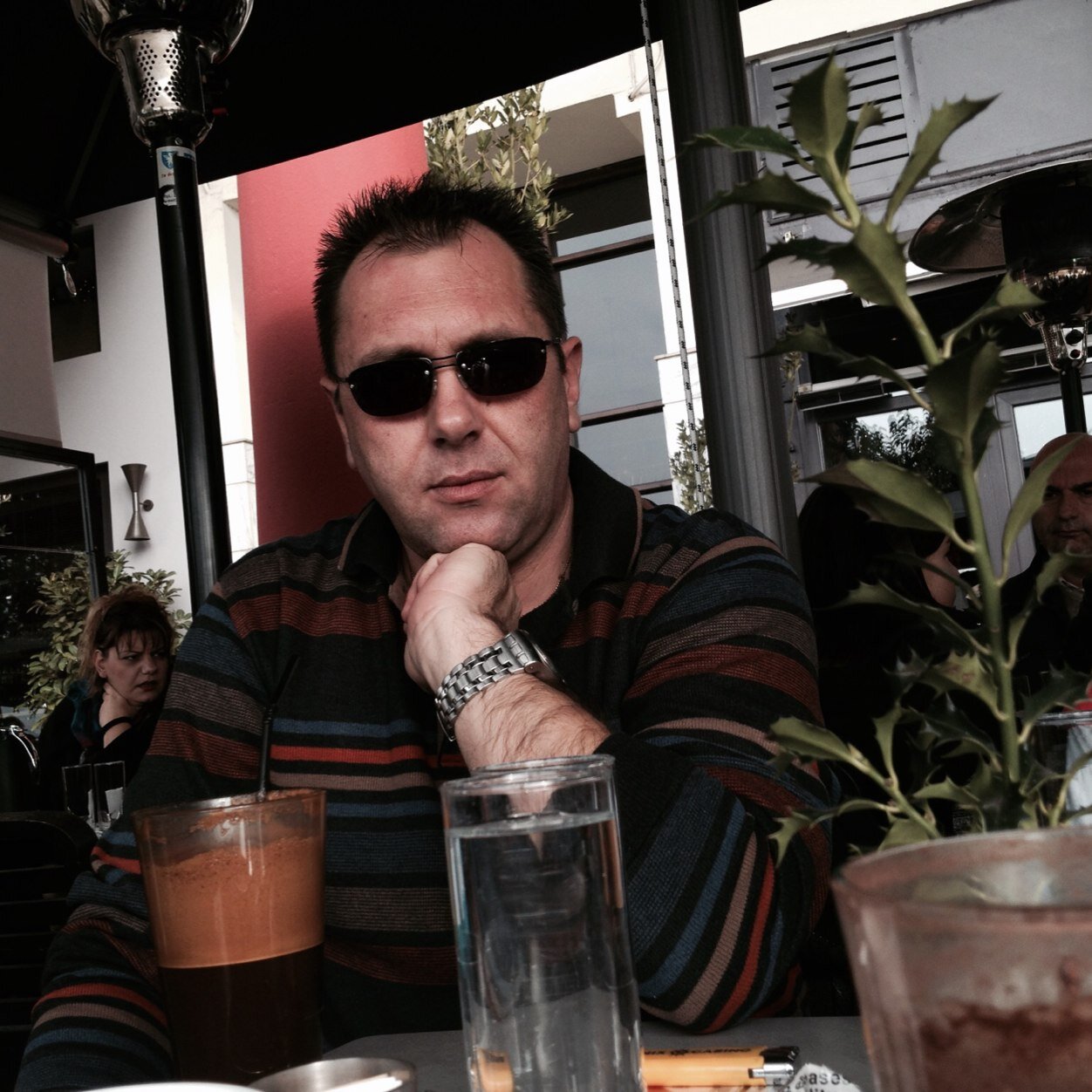 μηχανημάτων αυτόματης πώλησης καφέ espresso μηχανές vanhouten αυτόματοι πωλητές καφέ αναψυκτικών νερού πωλήσεις σε όλη την ελλάδα