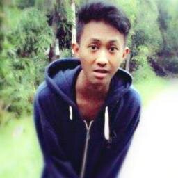 Sahabat dan Kawan itu Segalanya  {} | Lagi pengen sellaw sellaw =D |