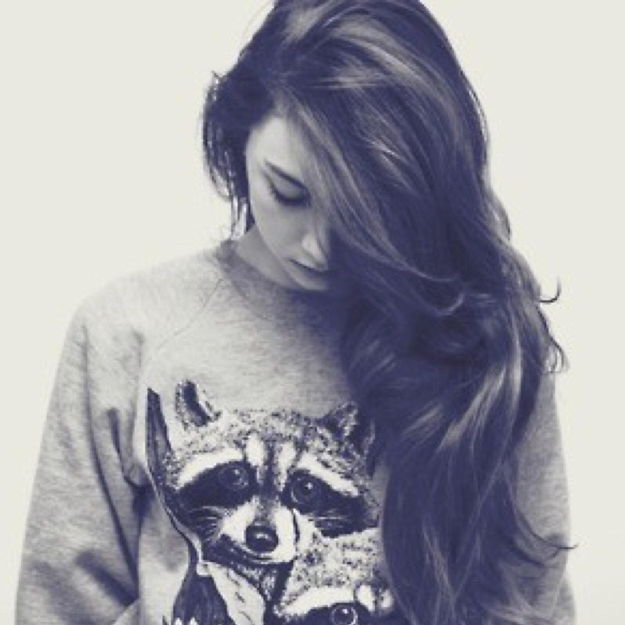 Loves_secrets's profile picture. ℓιfє ιѕ ѕнιт ѕσ ωну gινє α fυ¢к?