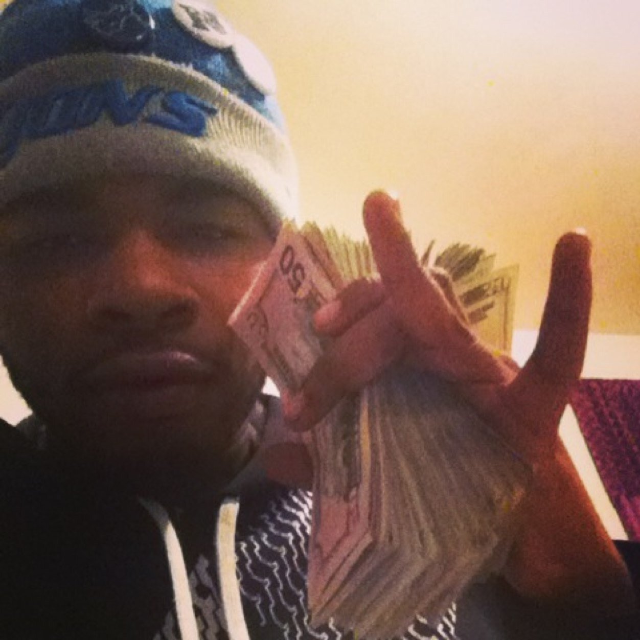 #TeamLoudpack #FuccAOpp #TeamCv #Fucc12 #LooseCannon #BITCH I'M GOING CWILL ! Aint nothing important than money