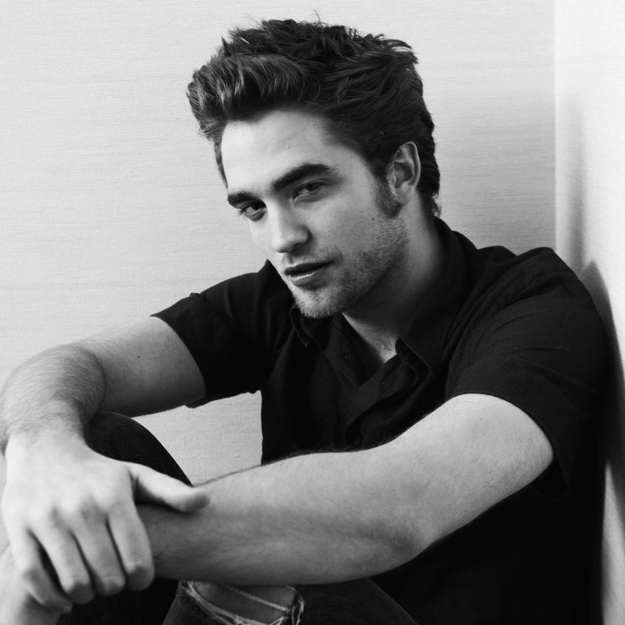 Robert pattinson is my world. My life . My everything. I follow back x