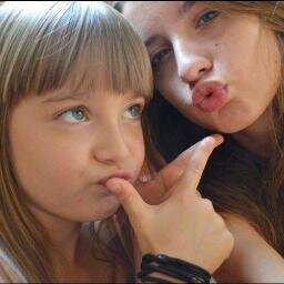 KsknGzde's profile picture. 