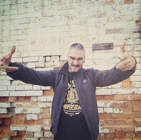 Amor y rap es todo lo que necesito.