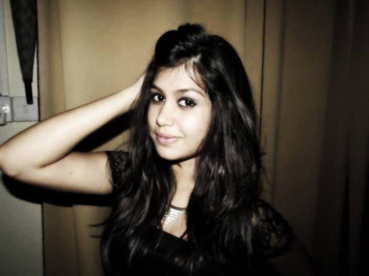 Hello friends, Myself Isha Jain (Ayesha), 20 years Female from Shimla, Himachal pradesh, India. I am basically from Chandigarh but now settled down to Shimla.
