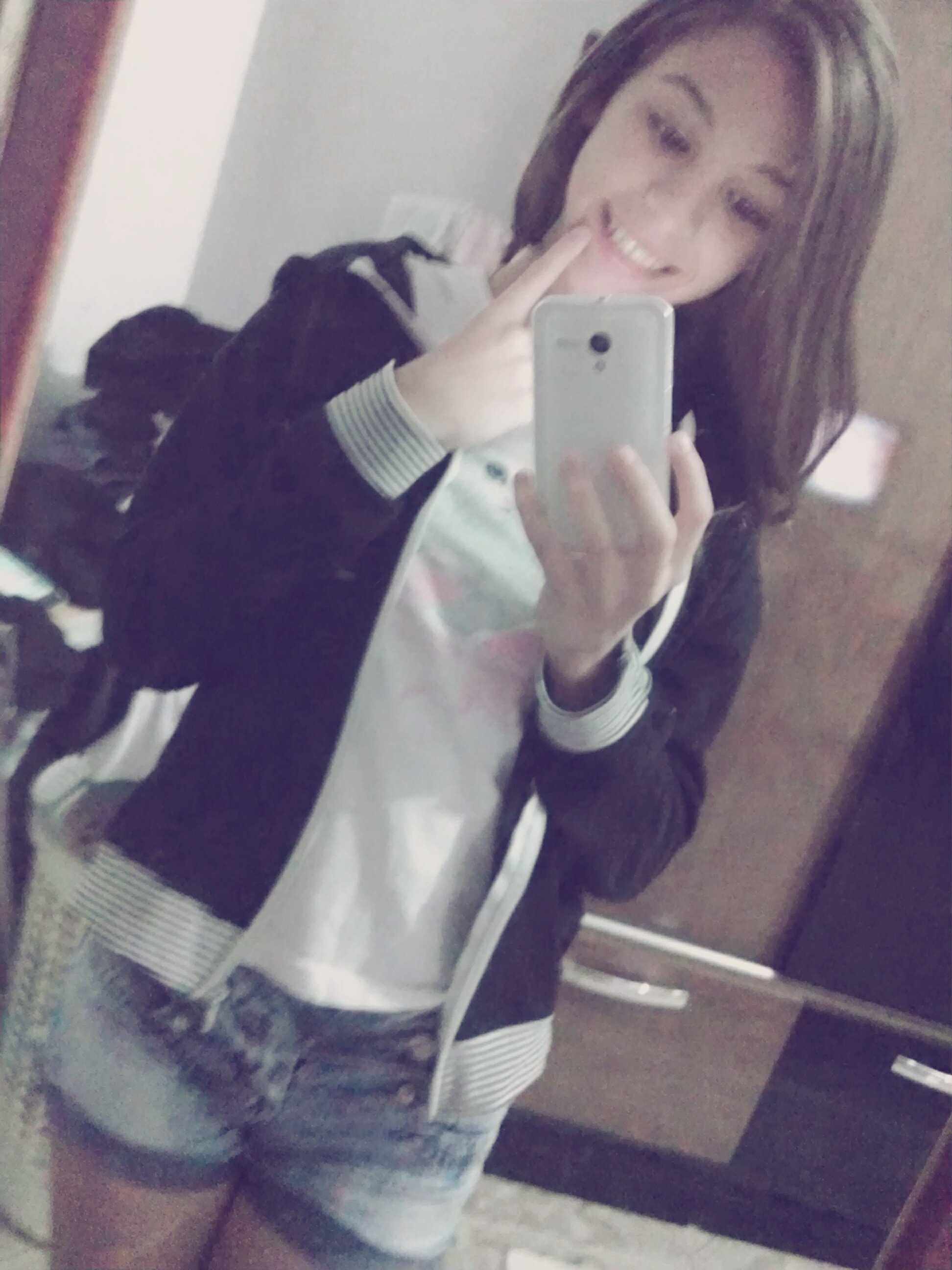 SuritaClara's profile picture. 