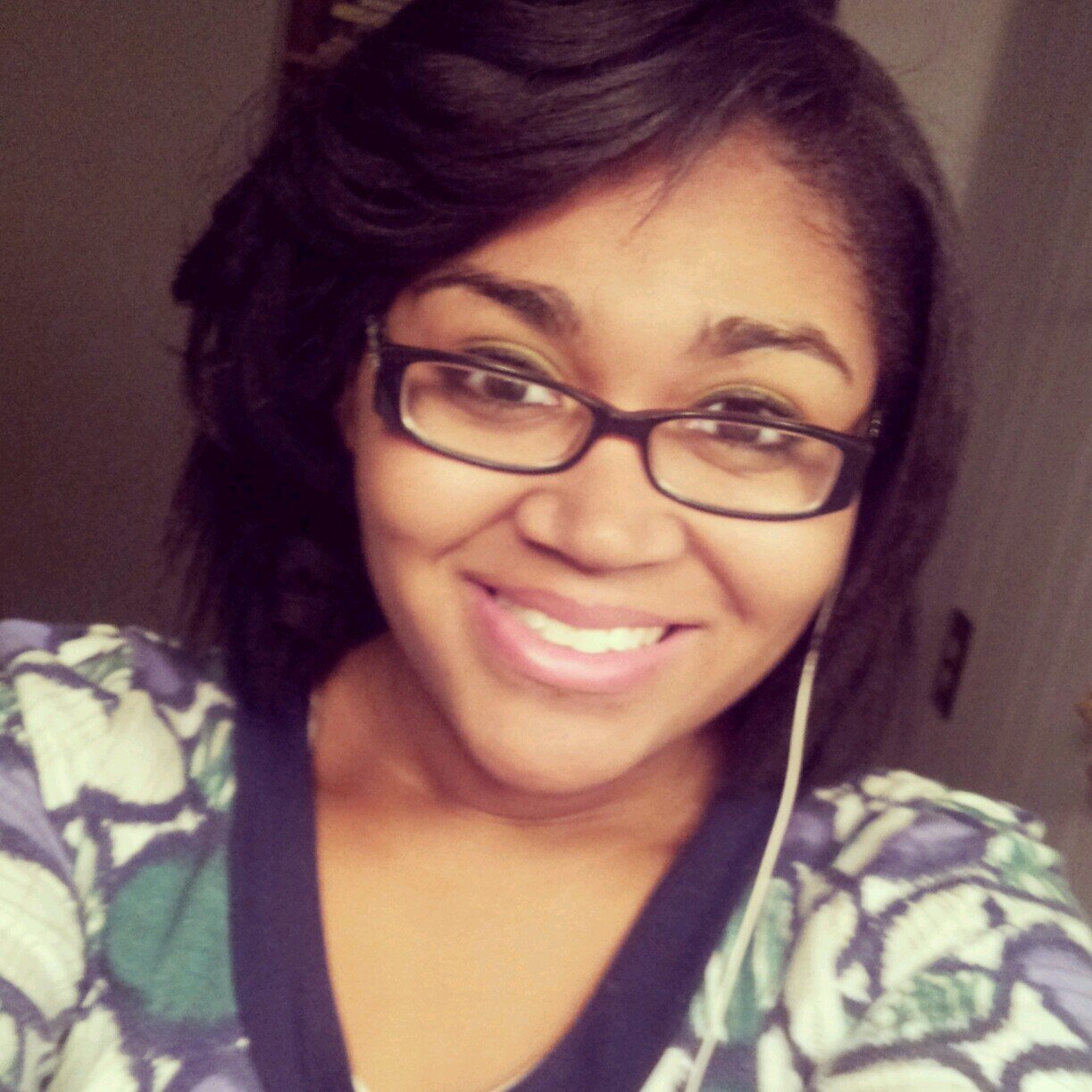 Hello I'm bored.  follow me on tumblr: turtletbird. follow me on here if you want too.. SMILE :D