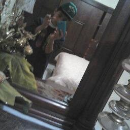 Buenass noches!!1 :3 Delen Follower a mi pagiina porfa!!:3