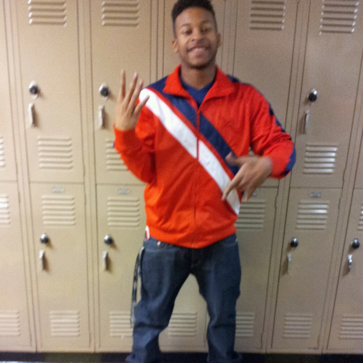 shid keep that shit 100 and follow me i followback enough saiddddd #fwm #single though