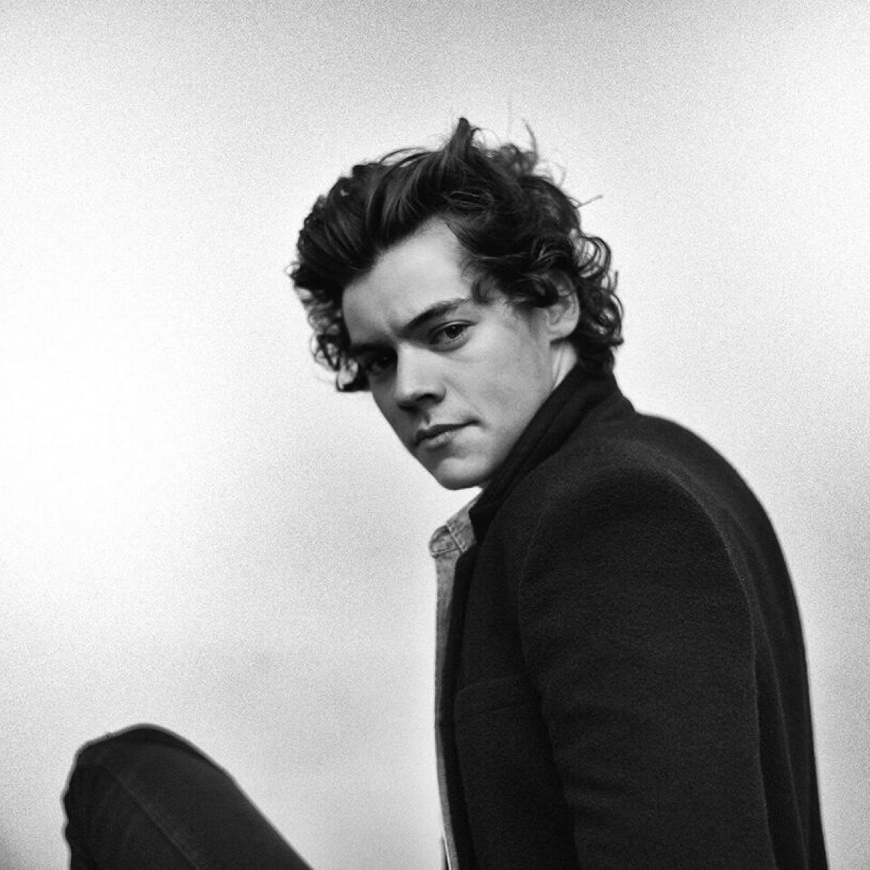 PLEASE FOLLOW MY ACCOUNT @queenmerel XO