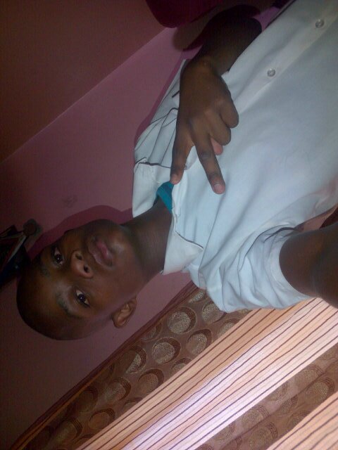 Dela_Klappz's profile picture. Love soccer Arsenal and pirates supporter love and focusing on becoming a dj