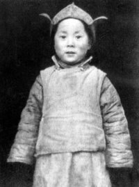 qyfpaahome's profile picture. Вчера позвонил какой- то незнакомец и попросил встретиться с ним в полночь на кладбище...Ебанутый какой- то. Так и не пришел.