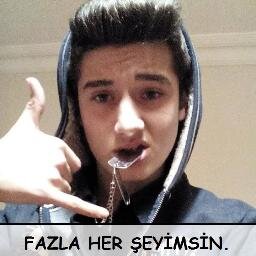 Üsame diyorum,fazla her şeyim.