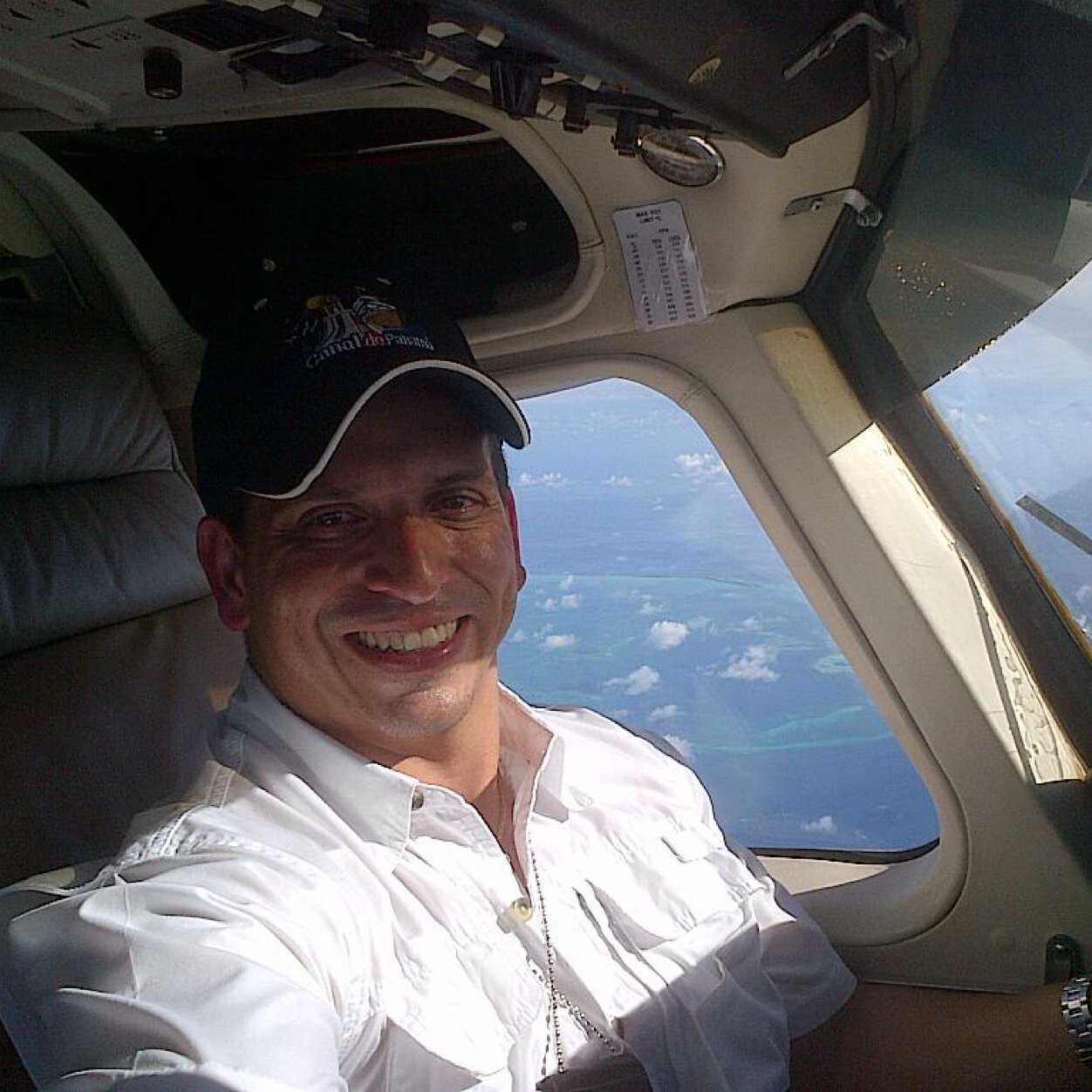 Piloto Comercial T.L.A(avión)