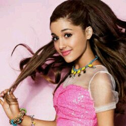 MetimeNichole's profile picture. I love skating with my friends BBM PIN:25B2548D