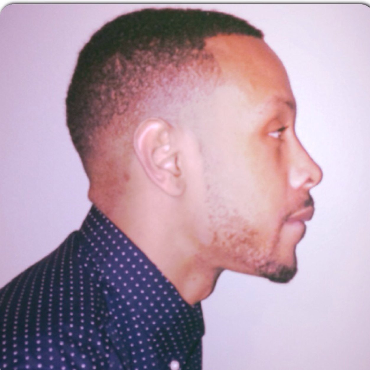 Runner chasing my dreams! Keep up! #rapper #writer #whogaf if u aint poppin? Check out my mixtape its Ready