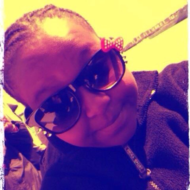 Main Account: @xo_Zariahh