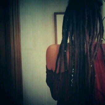 leydevidaEs's profile picture. quererte hasta que duela, hasta que el corazon diga basta// follarte con rabia y quererte a rabiar// velando por un camino desierto e infinito.