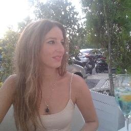 FISIOTERAPEUTA que solo funciona con amor...y café!