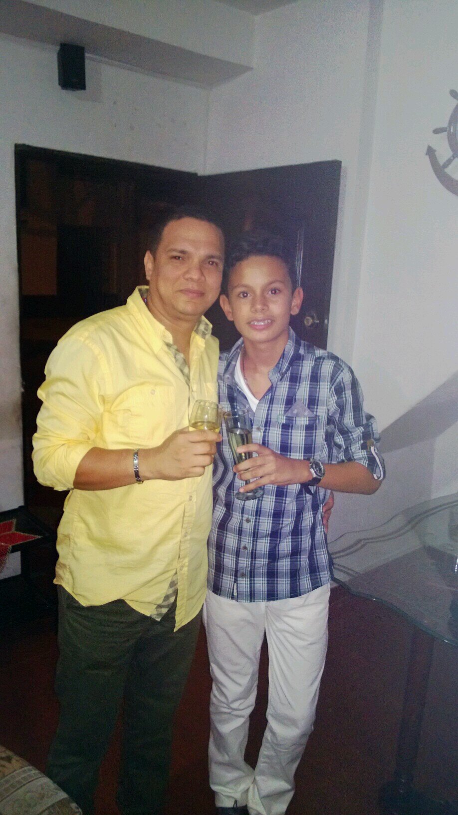 Teadorobebe*-* at' Adrianabohorquez @iAdribohorquez           I L ♥ U ♥AB♥