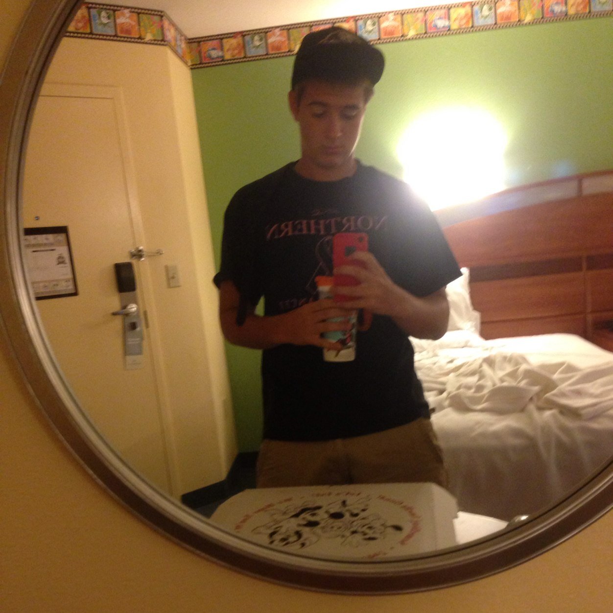 Competitive Cod player, looking for 8s usually. Contact me on 360 GT: AgonizingBarrel vVv applicant!